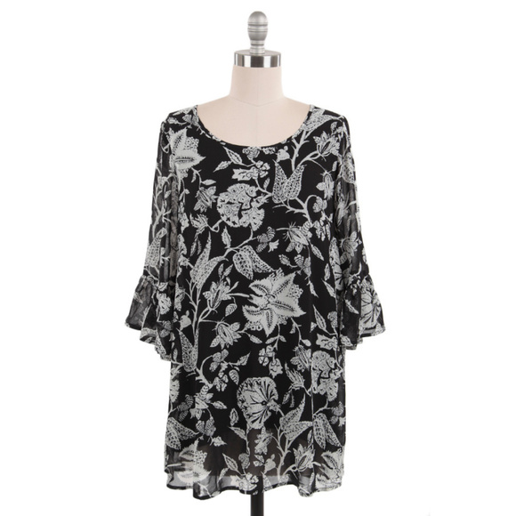 Gypsy Soul Tunic — Everly and Ace - Picture 2 of 4